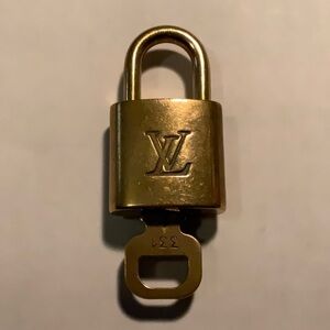 Vintage Louis Vuitton Brass ‘331’ Padlock in Goldtone with Goldtone Key